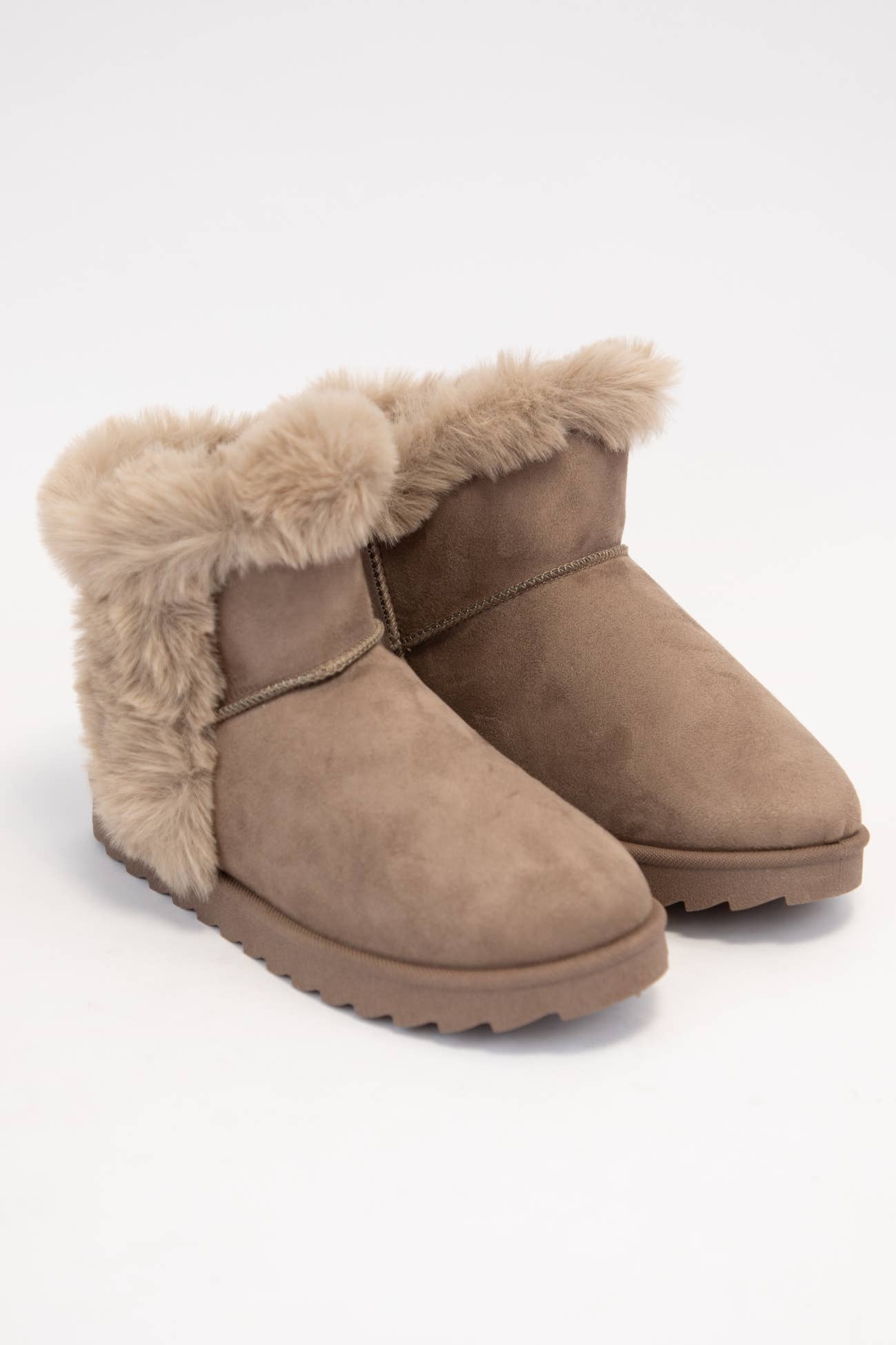 MUK LUKS Women's Sky Solange Cozy Knit Wedge Bootie - Lace-Up Style