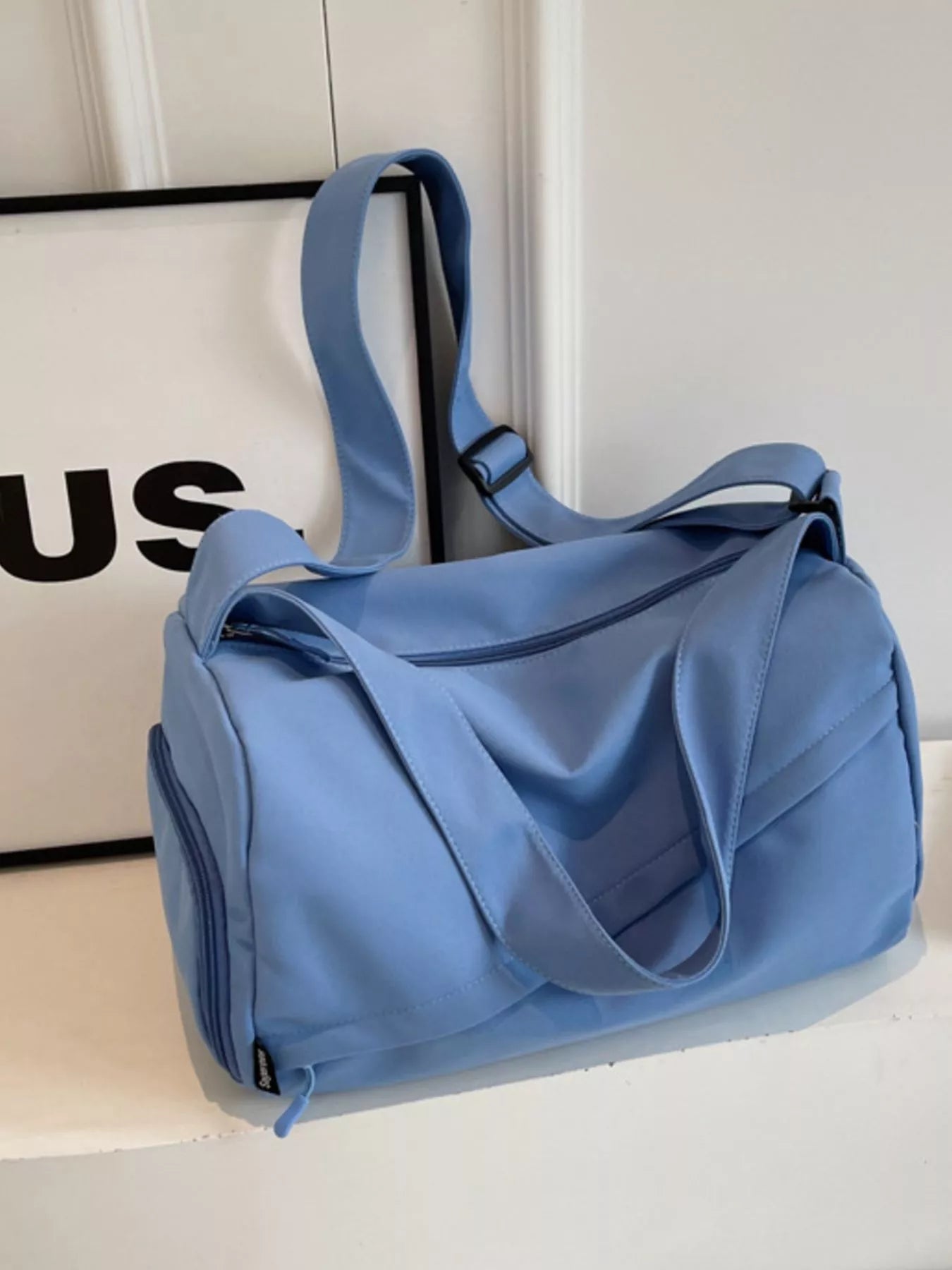 Lightweight Travel Duffel Bag with Shoulder Strap